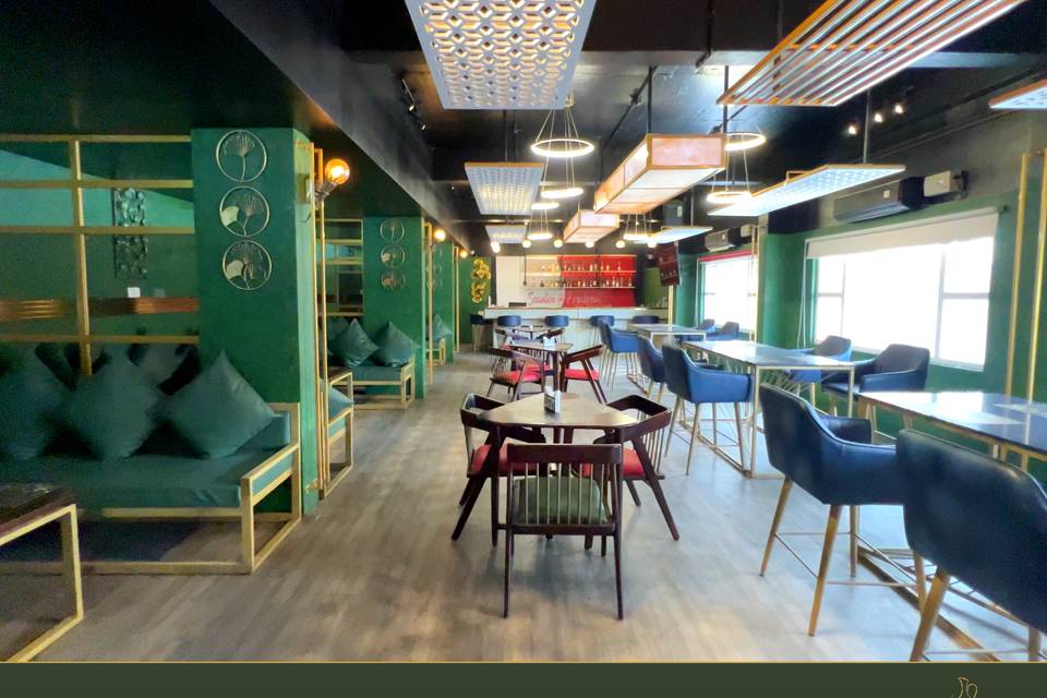 Surahi Bar