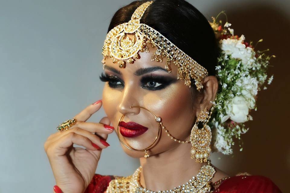 Bridal makeup