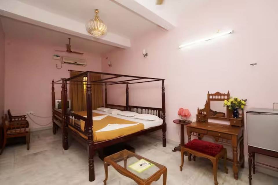 Accommodation