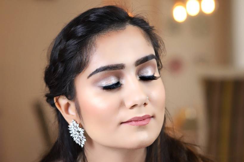 Akansha Sodhi Makeovers