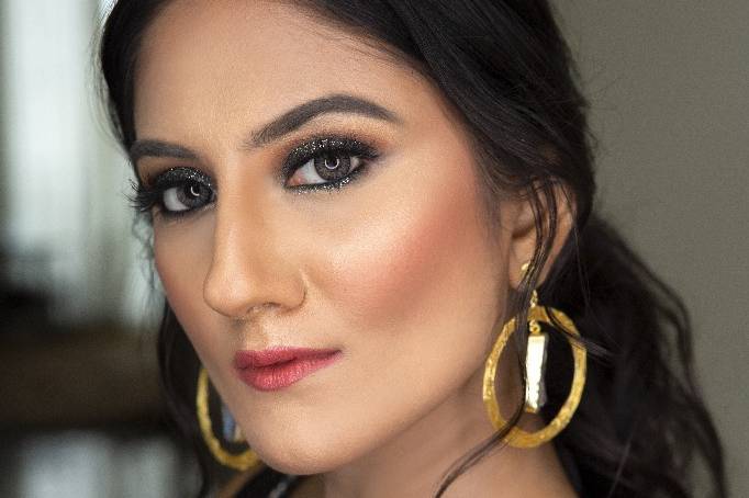 Akansha Sodhi Makeovers