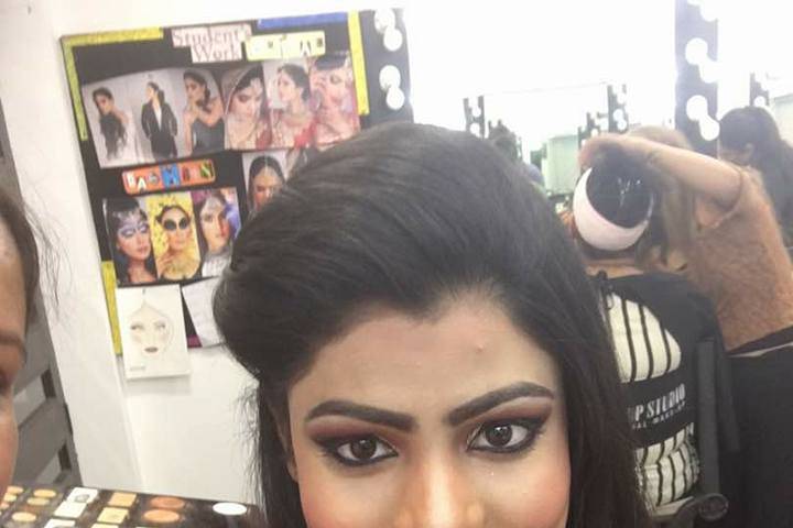 PD's Beauty Salon, Rani Bagh