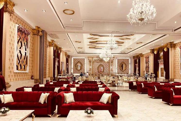 Banquet hall
