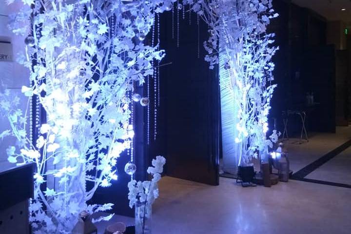 Entrance decor