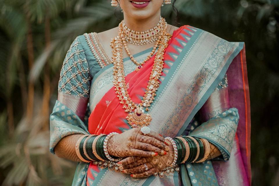 Maharashtrian bride