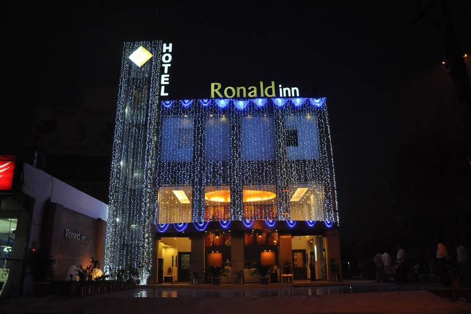 Hotel Ronald Inn