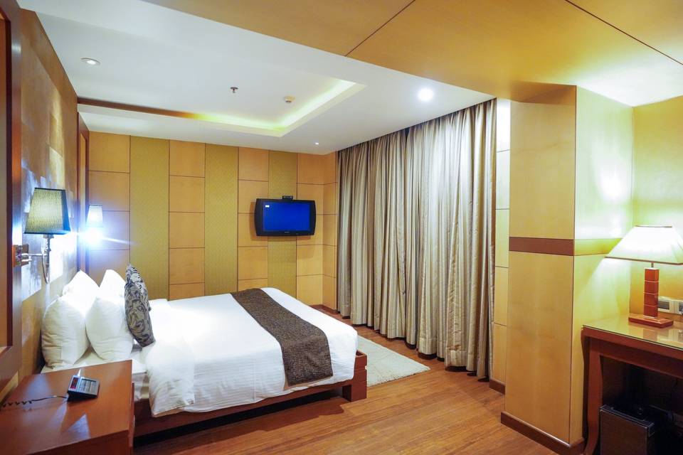 Executive Suite - Bed Room