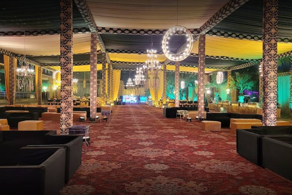 Banquet hall