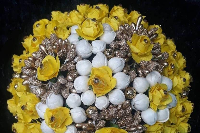 Floral jewellery