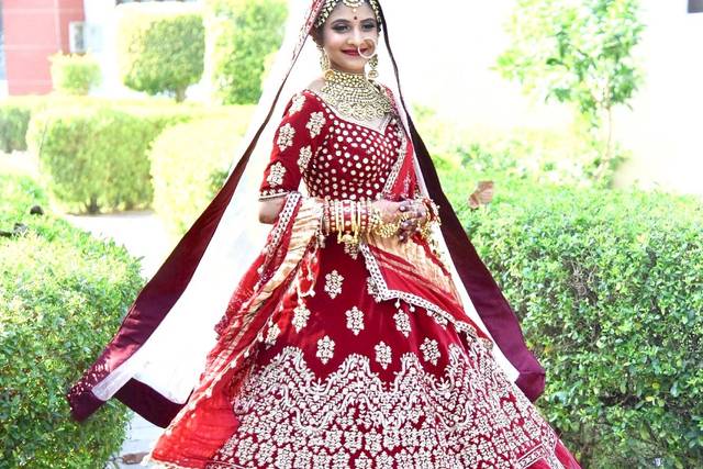Shubh Lakshmi - Lehenga - Hilsa - Weddingwire.in