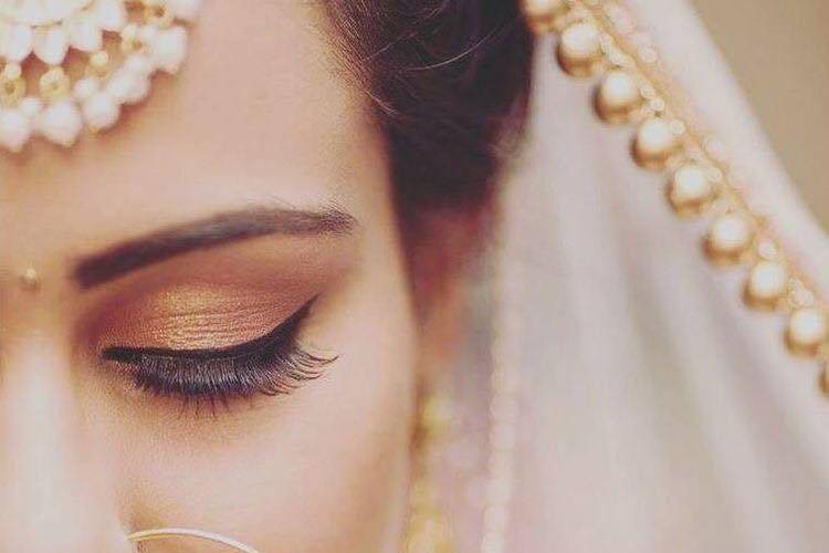 Bridal makeup