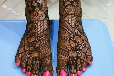 Henna By Sadhana
