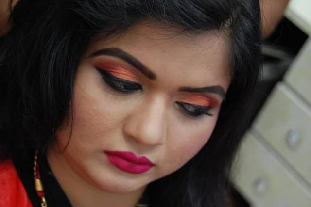 Glamour Makeover, Rani Bagh