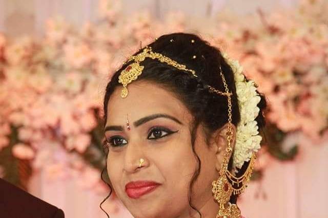 Sudha Rani Makeup Artist, Gachibowli