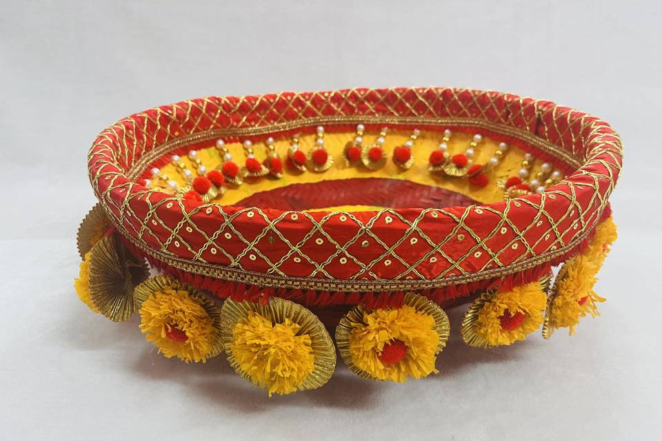 Decorative basket