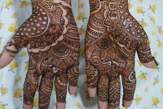 Designer mehndi