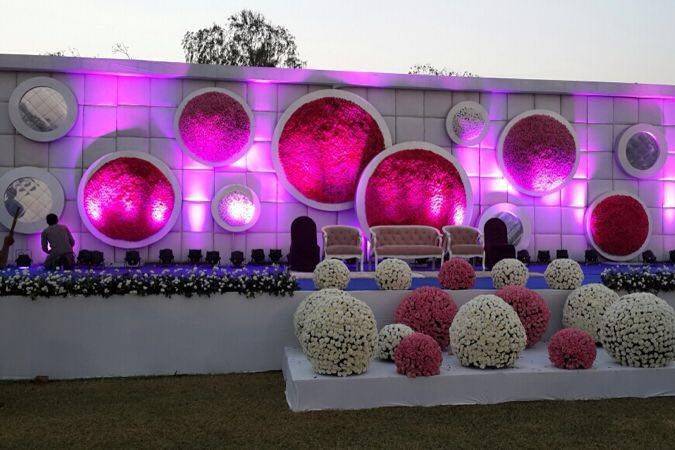 Reception stage