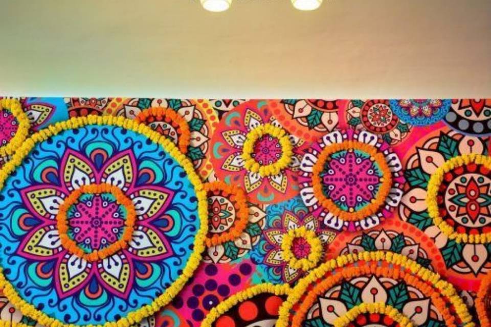 Rangeela theme