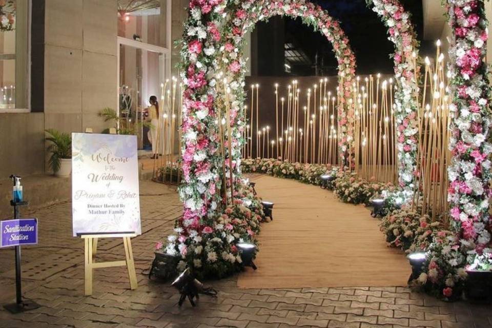 Entry arch