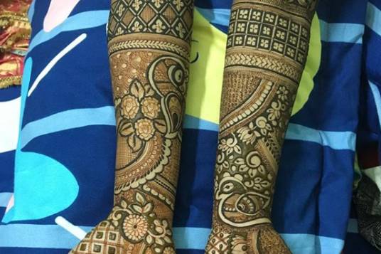 Zakiya Award Winner Bridal Mehndi Artist in Shah Alam,Ahmedabad - Best  Bridal Mehendi Artists in Ahmedabad - Justdial