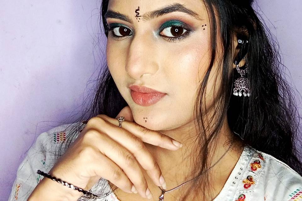 Party makeup