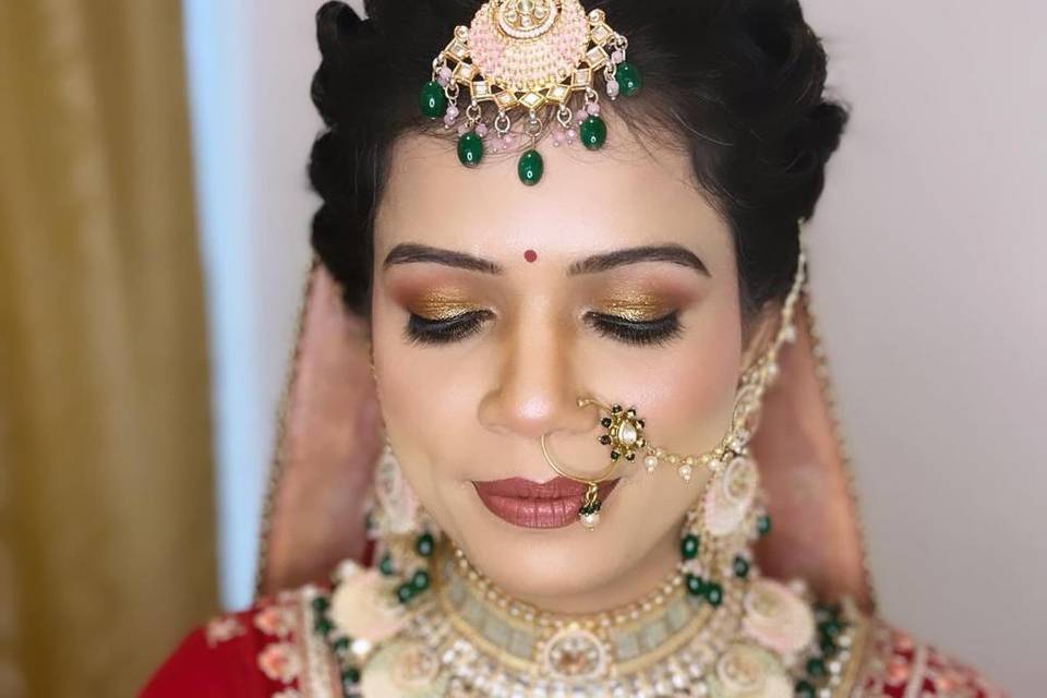 Bridal makeup