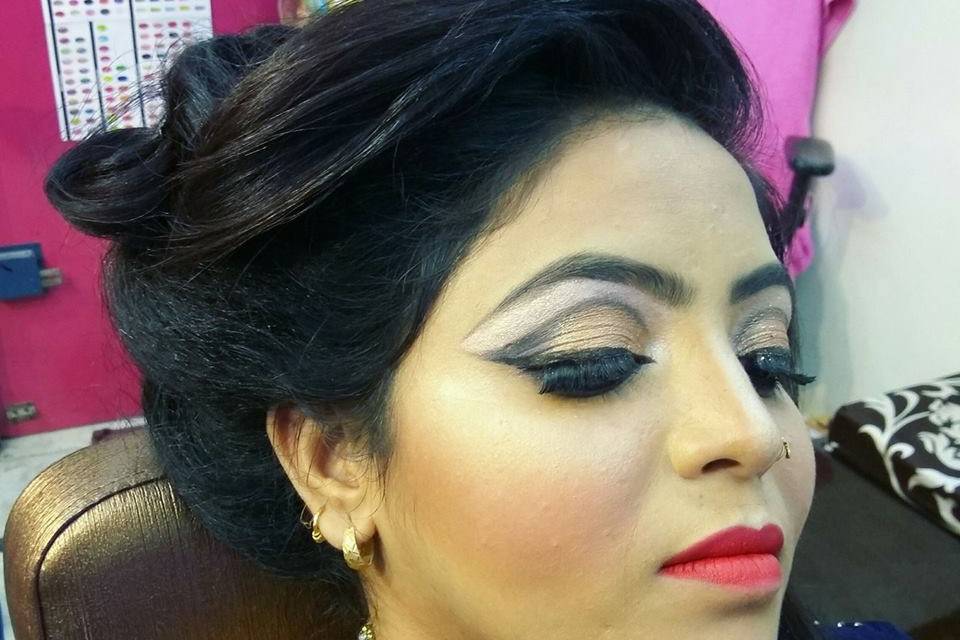 Bridal makeup