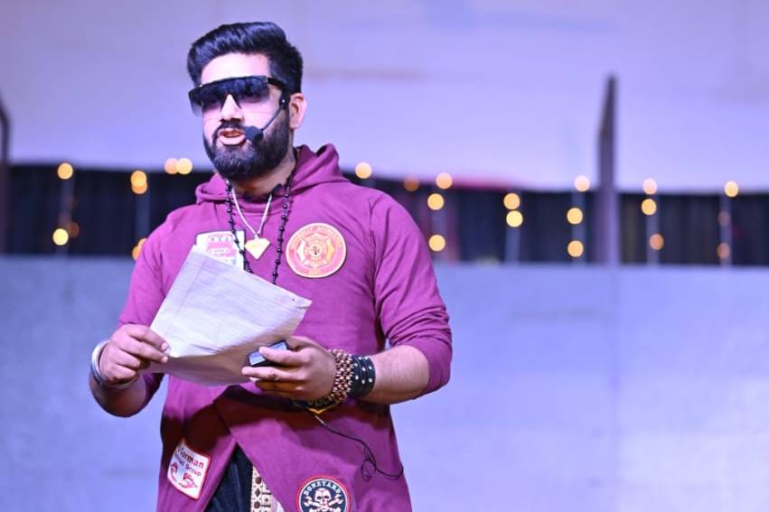 Anchor Rahul Jethani