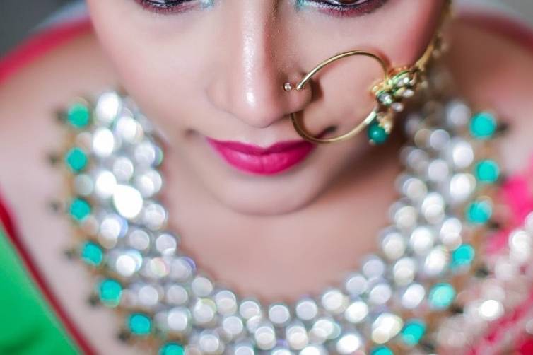 Shruthy Gowda Makeup Artist