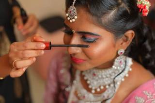 Vidusha Makeup Artist 1