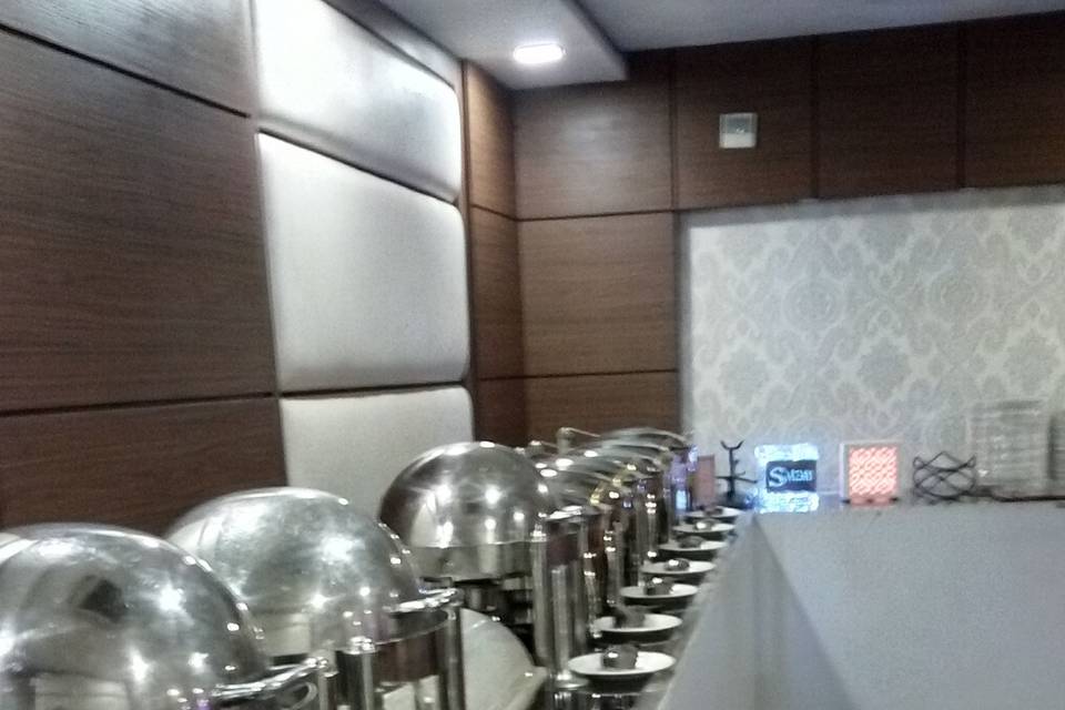 Buffet Counter