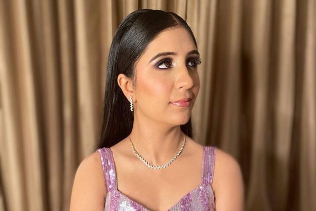 Party makeup