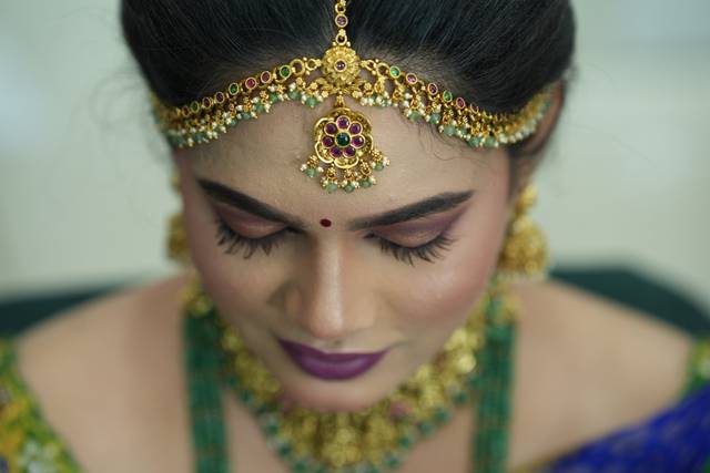 RK Makeup Studio & Academy