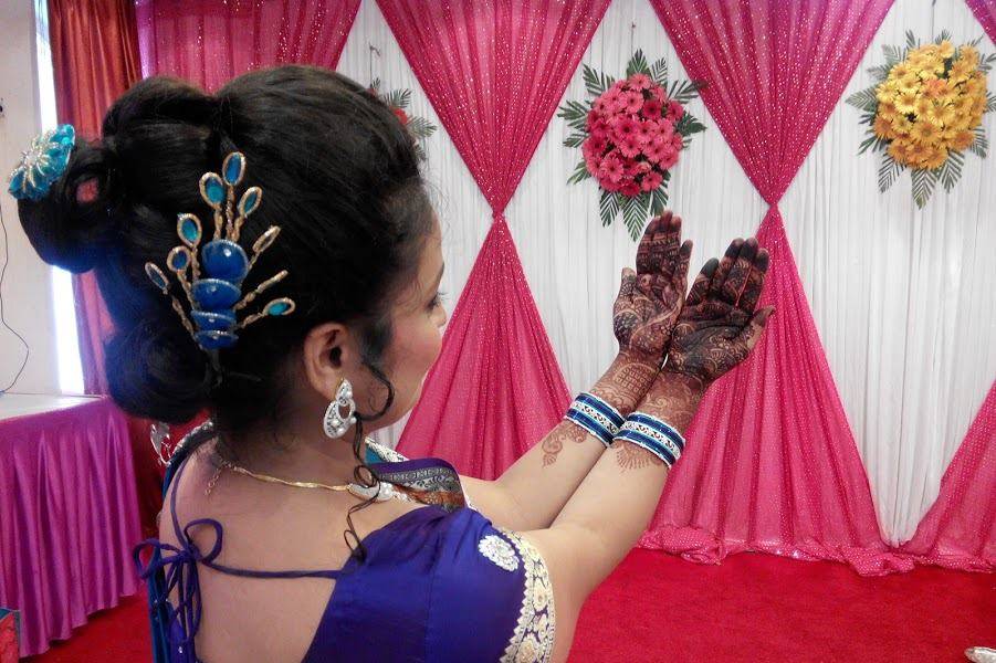 Darpan Beauty Parlour, Pune