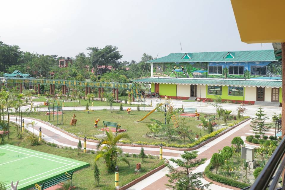 Resort Trimurti, Siliguri