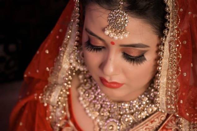 Bridal makeup