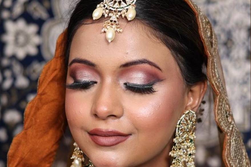 Bridal makeup