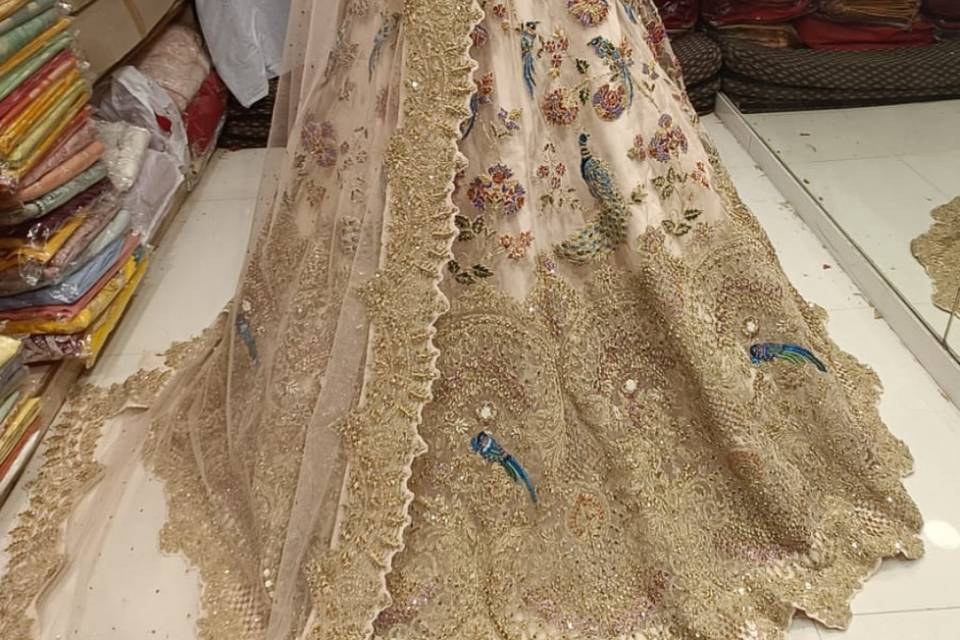 Reception lehenga