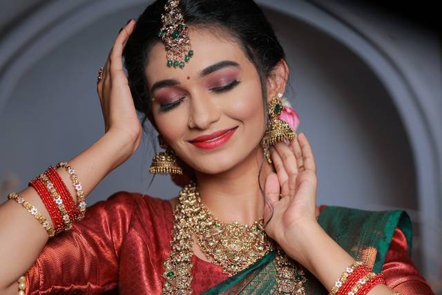 Bridal jewelry