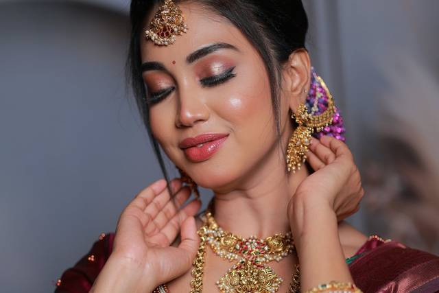 Bridal jewelry
