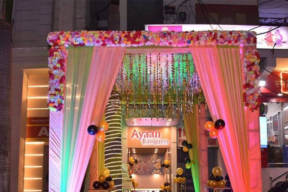 Entrance decor