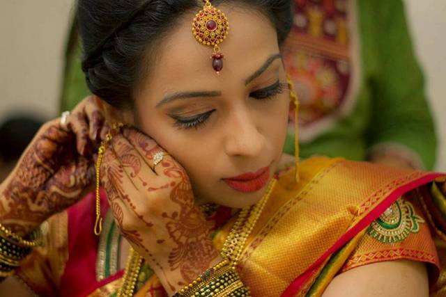 Bharathi Make-up Artist