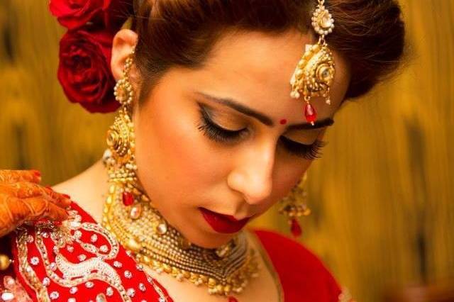 Bridal makeup