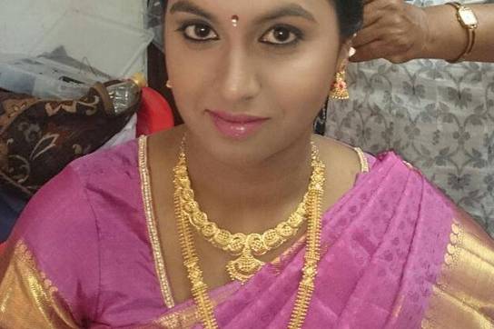 Bharathi Make-up Artist