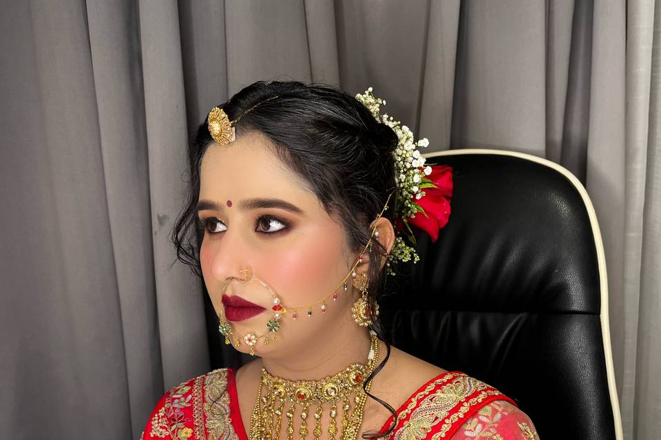 Makeup_by_khushi_kapoor
