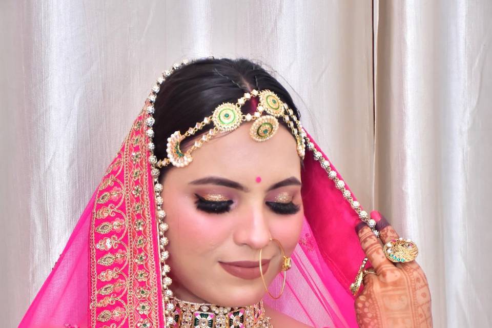 Makeup_by_khushi_kapoor