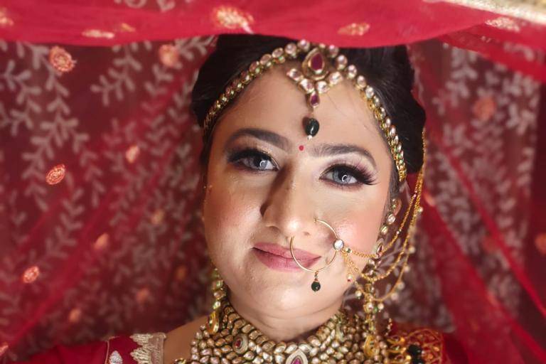 Bridal makeup