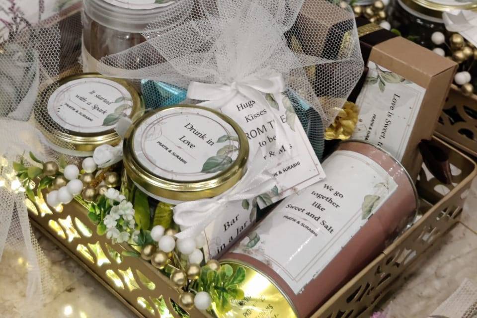 Wedding Invite Hamper