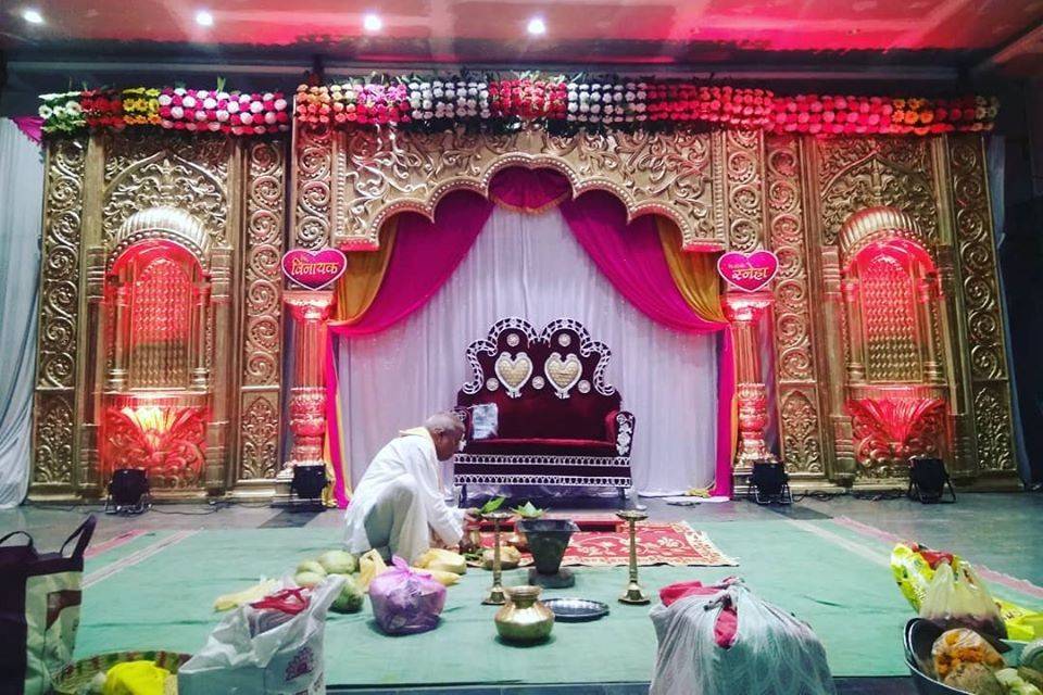 Stage decor