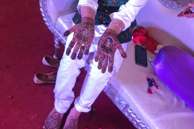 Groom dulha dulhan mehendi